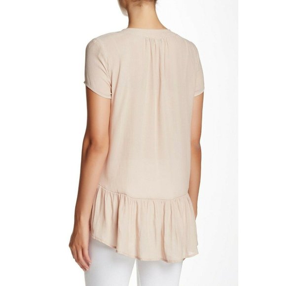 Ro & De Split Neck Ruffle Hem Short Sleeve Top - Picture 3 of 6